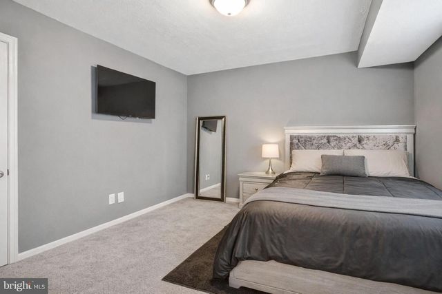 8328 EVERGREEN DR, Lusby, MD 20657