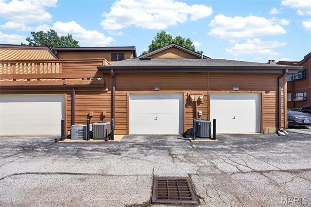 208 Kipling Way, Weldon Spring, MO 63304