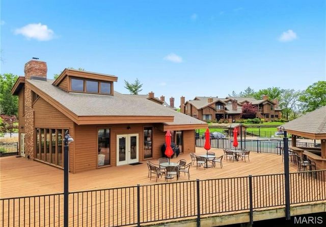 208 Kipling Way, Weldon Spring, MO 63304