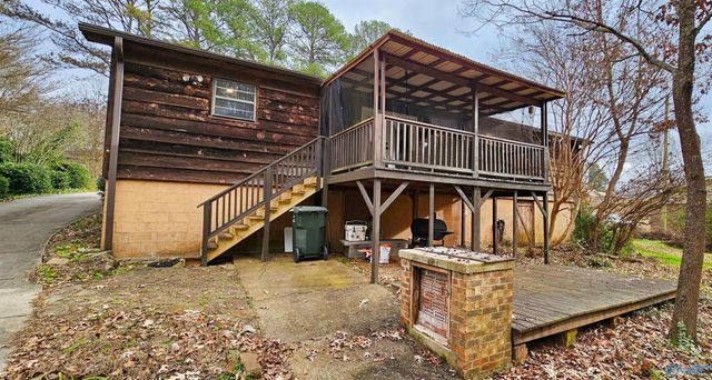 417 Mcfoilton Lane, Scottsboro, AL 35768