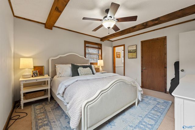 417 Mcfoilton Lane, Scottsboro, AL 35768