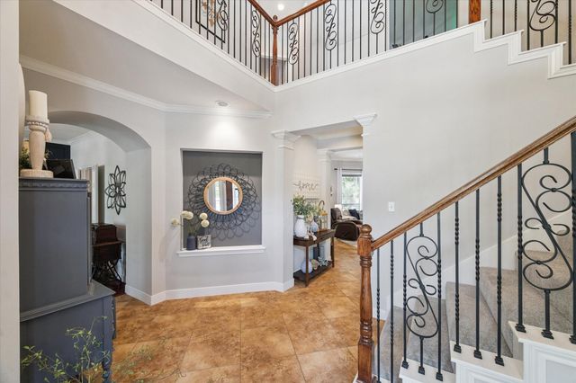 6 Eagle Rise Place, The Woodlands, TX 77382