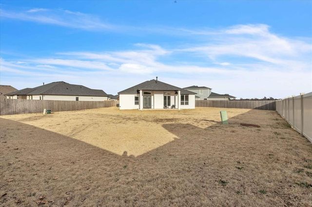 15101 Jasper Court, Edmond, OK 73013