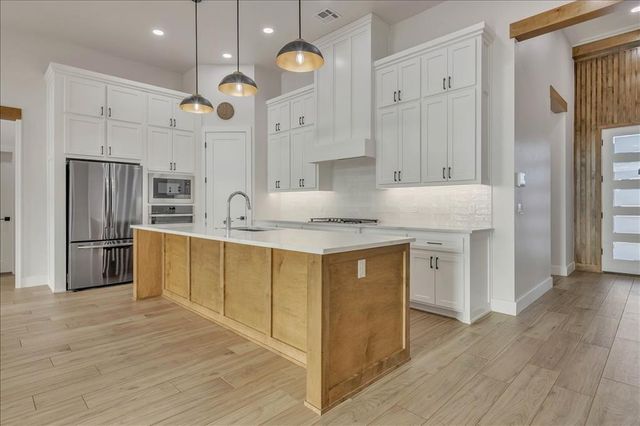 15101 Jasper Court, Edmond, OK 73013