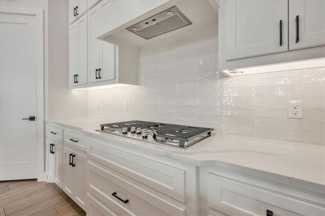 15101 Jasper Court, Edmond, OK 73013