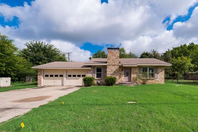 604 Casa Linda Street, Ennis, TX 75119