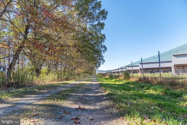 55 MARGROW RD, Tunkhannock, PA 18657