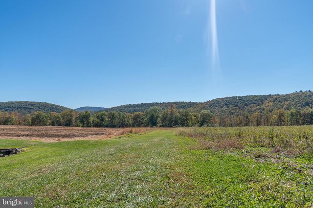 55 MARGROW RD, Tunkhannock, PA 18657