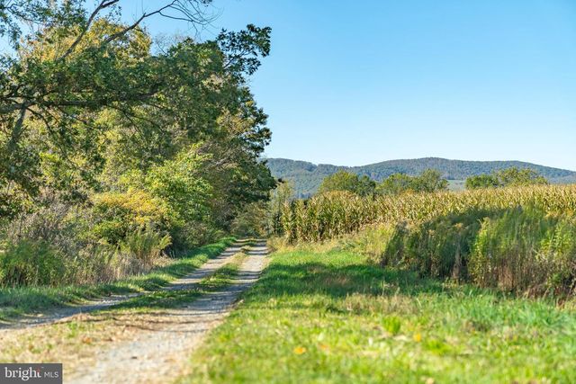 55 MARGROW RD, Tunkhannock, PA 18657