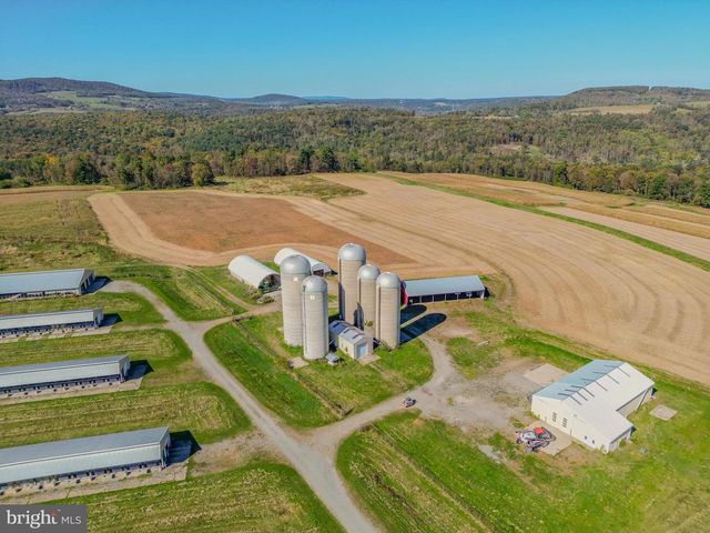 55 MARGROW RD, Tunkhannock, PA 18657