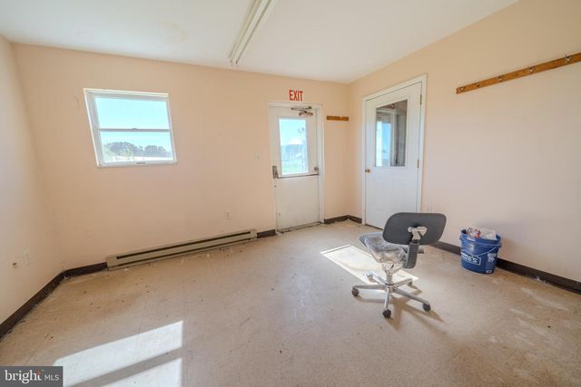 55 MARGROW RD, Tunkhannock, PA 18657