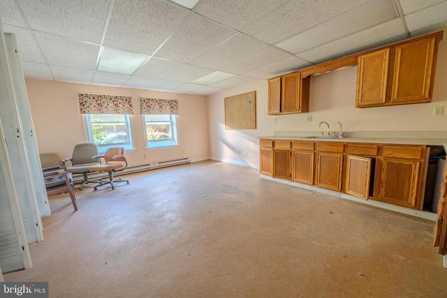 55 MARGROW RD, Tunkhannock, PA 18657