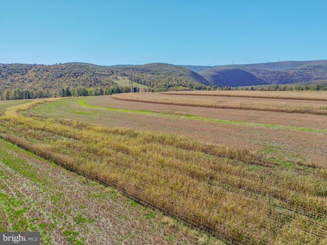 55 MARGROW RD, Tunkhannock, PA 18657