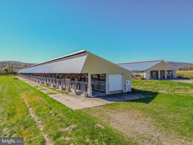 55 MARGROW RD, Tunkhannock, PA 18657