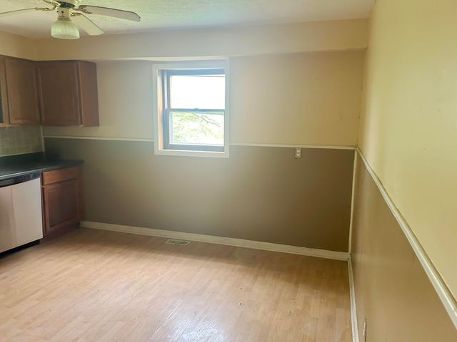 977 Muddy Creek Road, Winchester, KY 40391