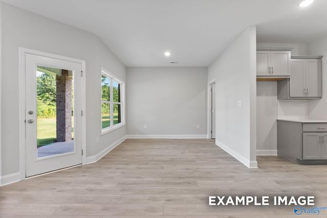 103 River Pointe Drive, New Market, AL 35761