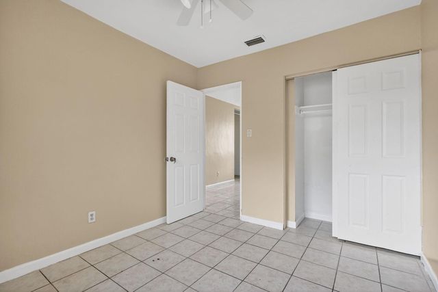 125 NW 12th Avenue B, Dania Beach, FL 33004