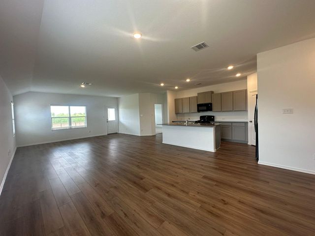 1544 Marley, Kyle, TX 78640