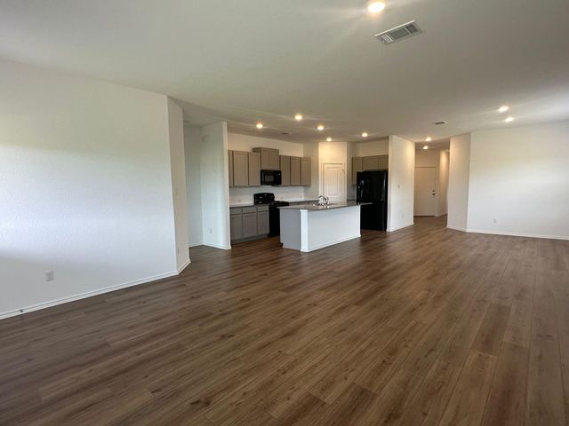 1544 Marley, Kyle, TX 78640