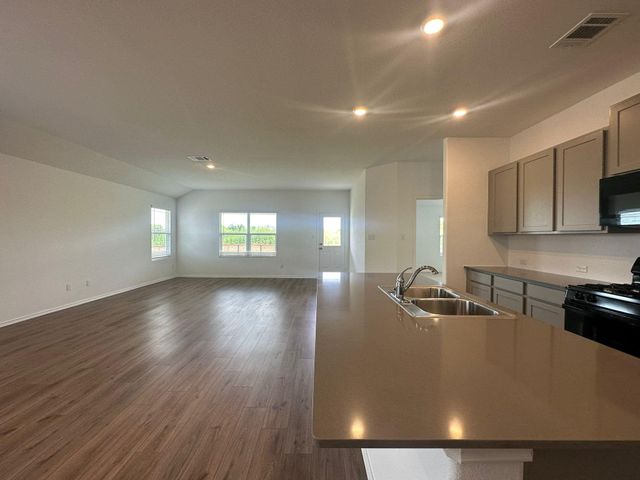 1544 Marley, Kyle, TX 78640