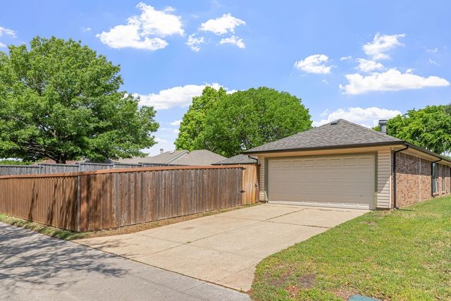 1304 Petunia Drive, Allen, TX 75002