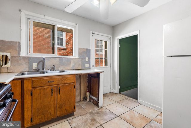 7707 MIDDLESEX PL, Baltimore, MD 21234