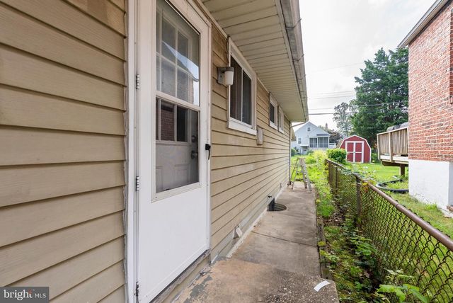7707 MIDDLESEX PL, Baltimore, MD 21234
