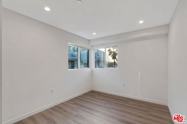 10918 Camarillo Street 403, North Hollywood, CA 91602