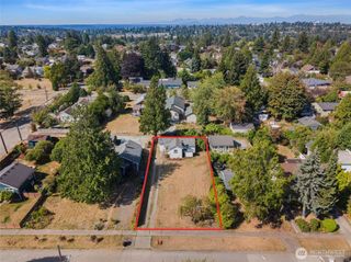 8143 10th Avenue SW, Seattle, WA 98106