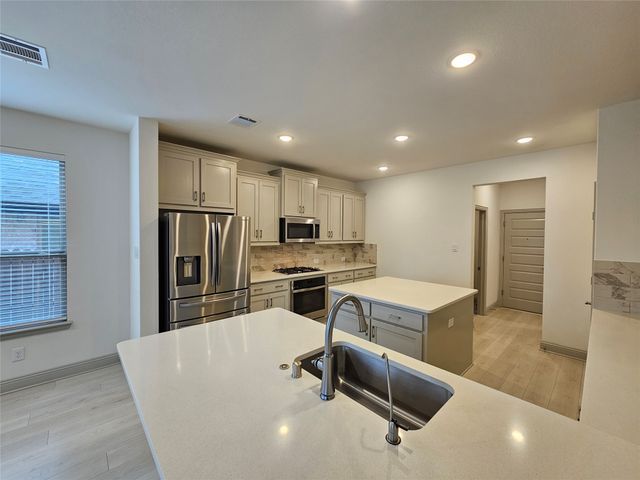 3216 Southampton Drive, Mesquite, TX 75181