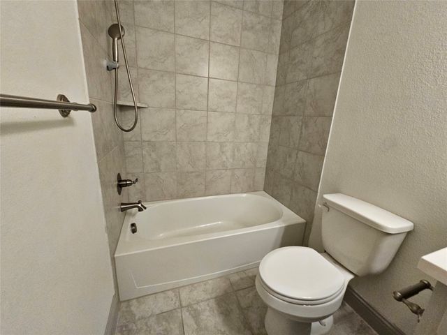 3216 Southampton Drive, Mesquite, TX 75181