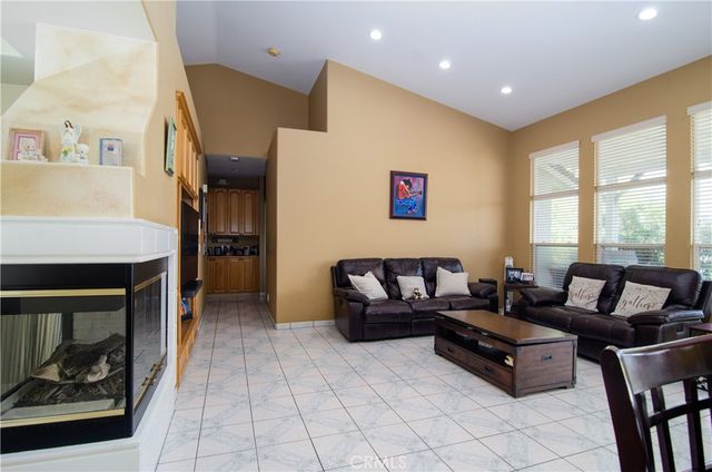 17332 Mount Stephen Avenue, Canyon Country, CA 91387