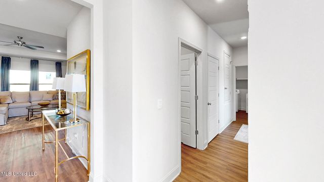 526 Vista Pointe Drive, Pearl, MS 39208