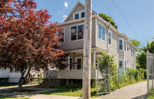 38 May Street, Poughkeepsie, NY 12603