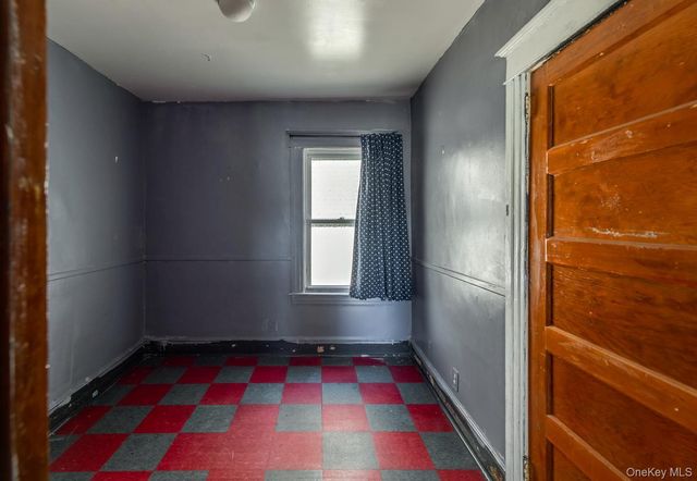 38 May Street, Poughkeepsie, NY 12603