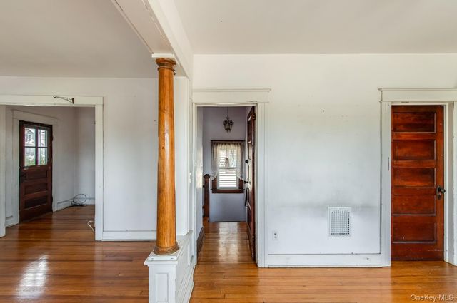 38 May Street, Poughkeepsie, NY 12603