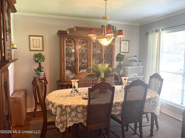 325 Westview Drive, Biloxi, MS 39531
