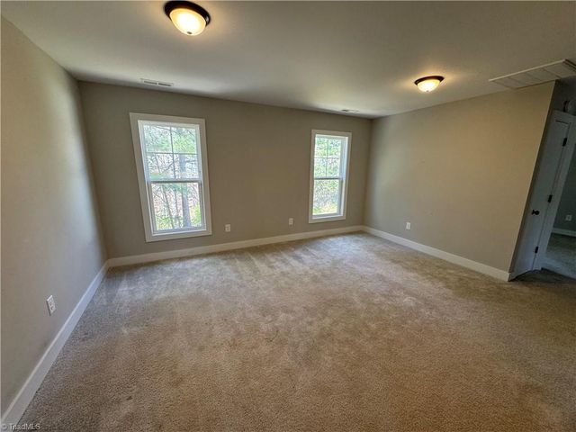 6436 Beaver Pond Court, Pfafftown, NC 27040