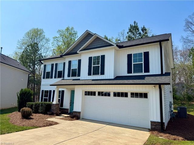 6436 Beaver Pond Court, Pfafftown, NC 27040