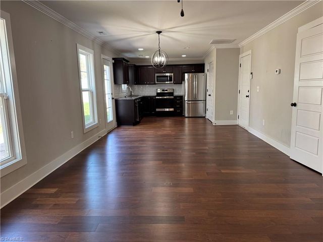 6436 Beaver Pond Court, Pfafftown, NC 27040