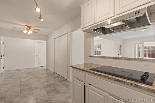 4416 E 58th Place, Tulsa, OK 74135