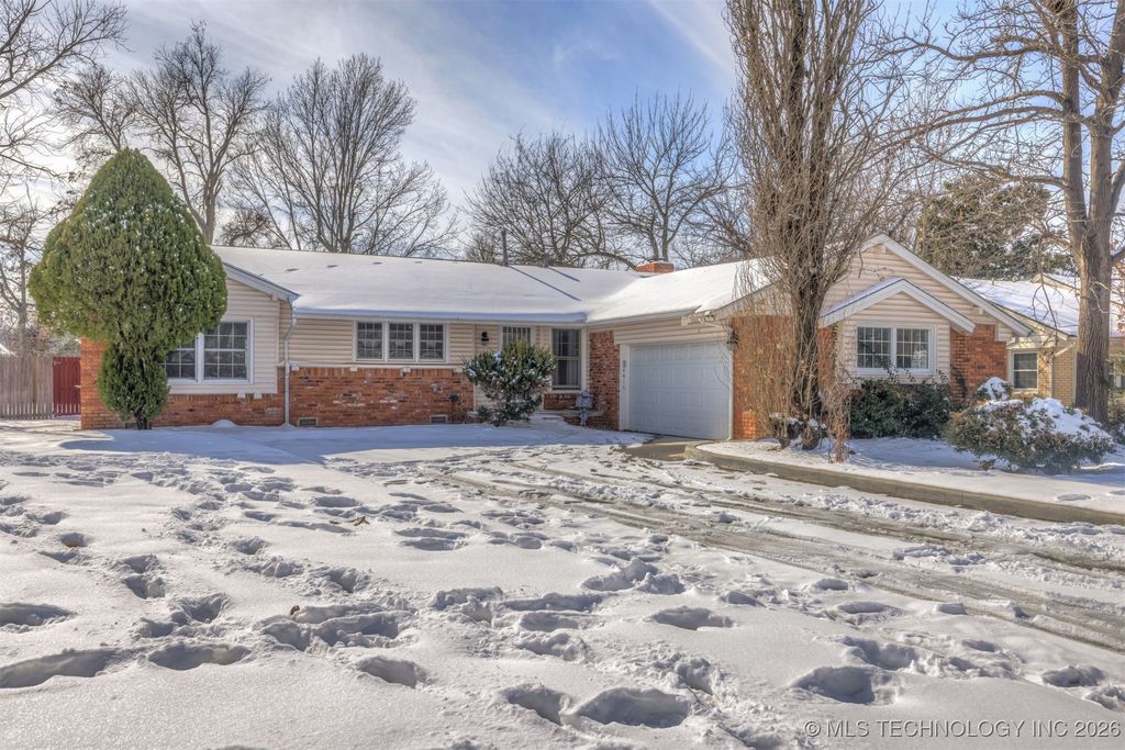 4416 E 58th Place, Tulsa, OK 74135