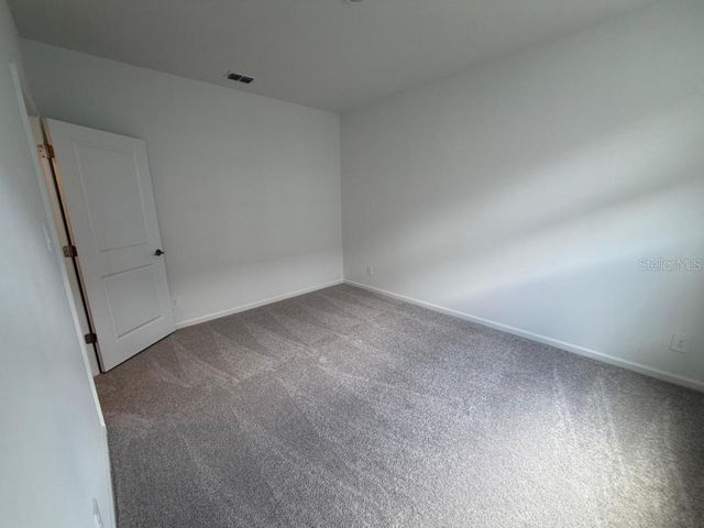 4407 VIBERNUM AVENUE B, St Cloud, FL 34772