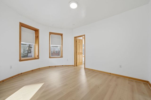70 Empire St 3, Boston, MA 02134