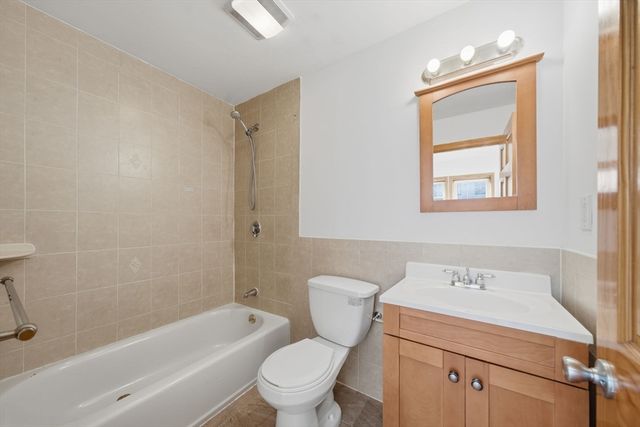 70 Empire St 3, Boston, MA 02134