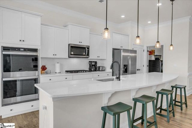 1734 Wabash Place, Boiling Springs, SC 29316