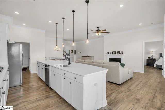 1734 Wabash Place, Boiling Springs, SC 29316