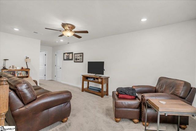 1734 Wabash Place, Boiling Springs, SC 29316