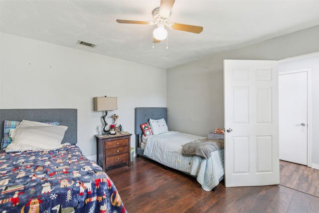 1901 Kris Street, Irving, TX 75060