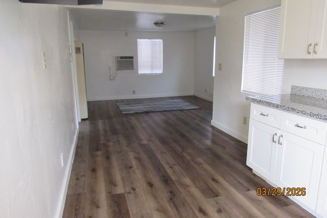 2134 whitcomb Way, Modesto, CA 95350